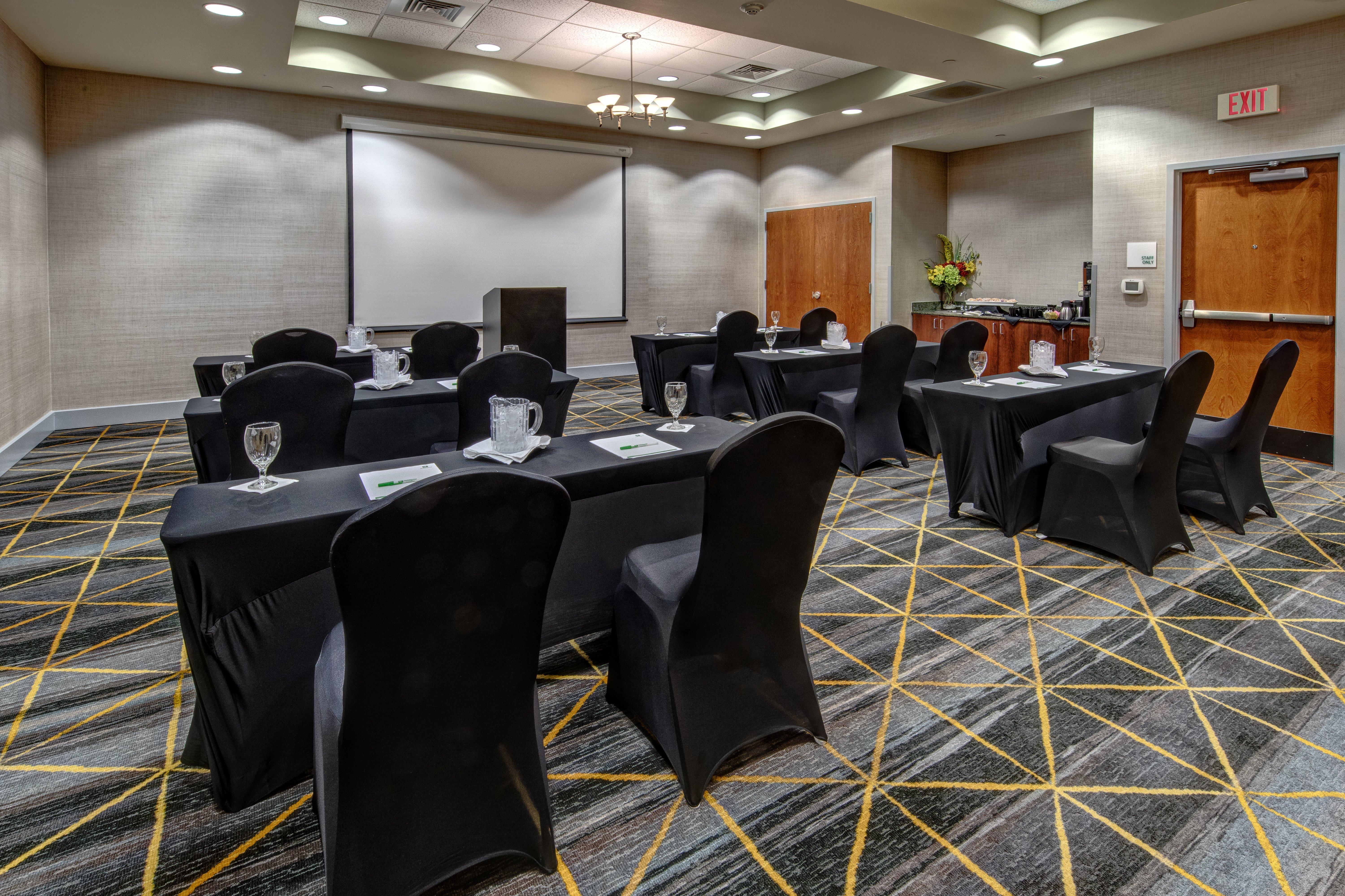 Holiday Inn Rocky Mount I-95 @ Us 64 By Ihg Ngoại thất bức ảnh