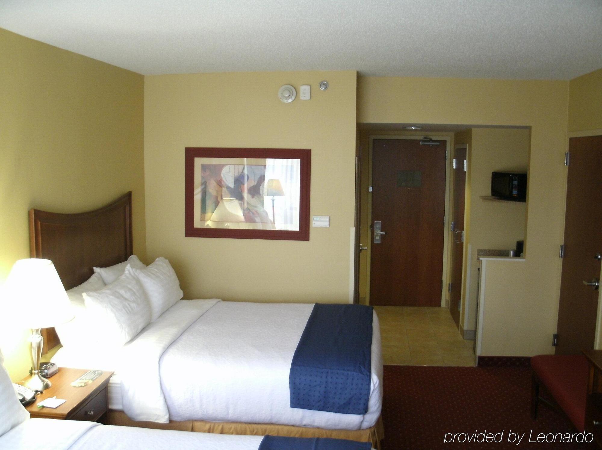 Holiday Inn Rocky Mount I-95 @ Us 64 By Ihg Ngoại thất bức ảnh
